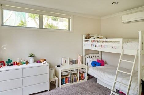 Photo of property in 25 Sunset Parade, Plimmerton, Porirua, 5026