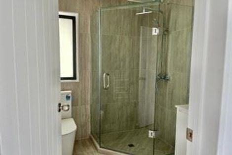 Photo of property in 7 Liban Place, Massey, Auckland, 0614