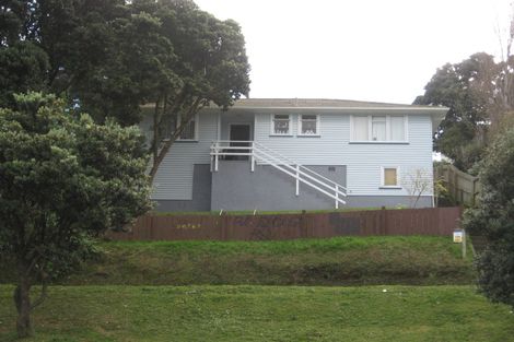 Photo of property in 189 Mungavin Avenue, Cannons Creek, Porirua, 5024