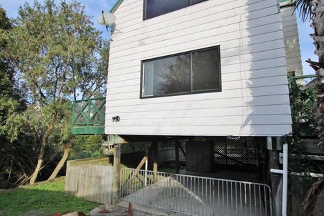 Photo of property in 23/24 Beswick Place, Birkdale, Auckland, 0626