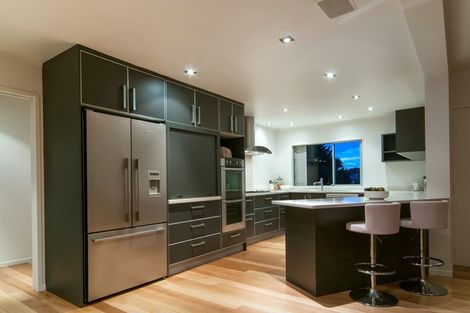 Photo of property in 29 Hollyhock Place, Browns Bay, Auckland, 0630