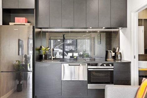 Photo of property in 2/165 Hobsonville Point Road, Hobsonville, Auckland, 0616