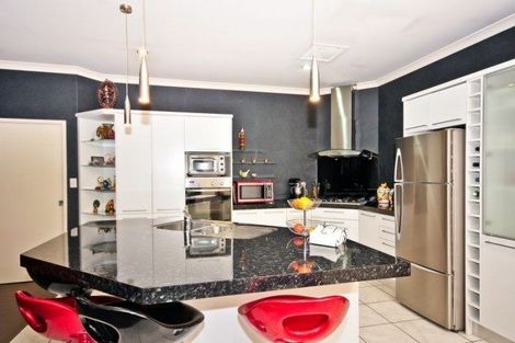 Photo of property in 45 The Esplanade, Huntington, Hamilton, 3210