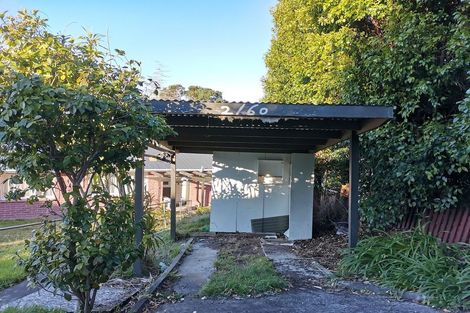 Photo of property in 2/60 Oakdale Road, Mount Roskill, Auckland, 1041