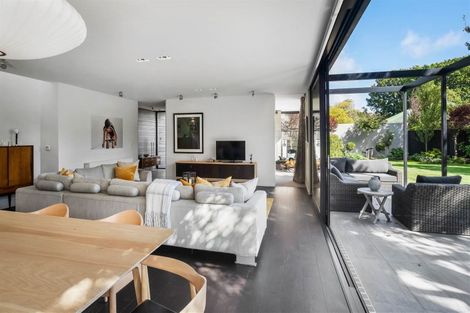 Photo of property in 24a Jacksons Road, Merivale, Christchurch, 8014