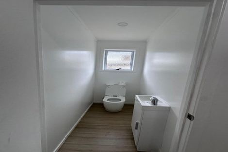 Photo of property in 287 Glengarry Road, Glen Eden, Auckland, 0602