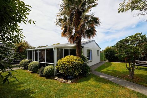 Photo of property in 16 Rakanui Road, Peketa, Kaikoura, 7374