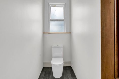 Photo of property in 3 Carrington Street, Inglewood, 4330