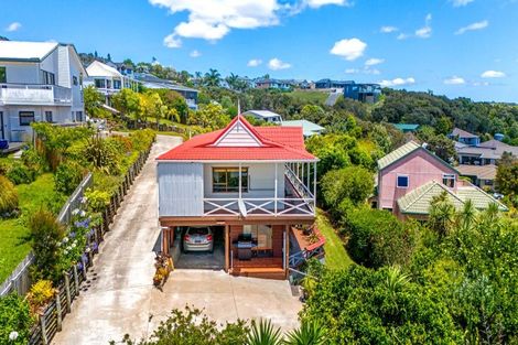 Photo of property in 24 Bay View Road, Cable Bay, 0420