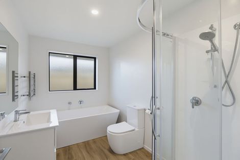 Photo of property in 38 Crossley Avenue, Woodend, 7610