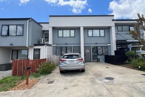 Photo of property in 10 Routhmore Street, Flat Bush, Auckland, 2019