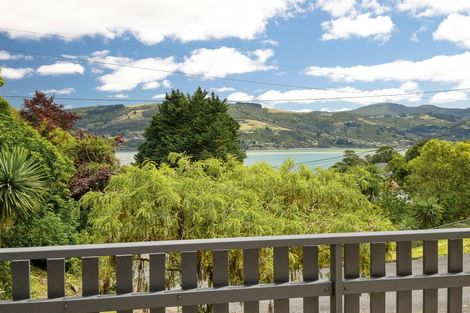 Photo of property in 18 Marion Street, Macandrew Bay, Dunedin, 9014