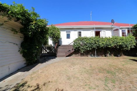 Photo of property in 22 Victoria Avenue, Dannevirke, 4930