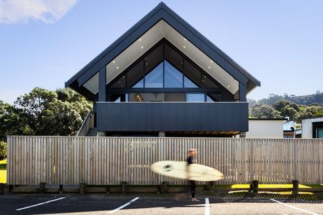 Photo of property in 10b Beach Road, Waihi Beach, 3611