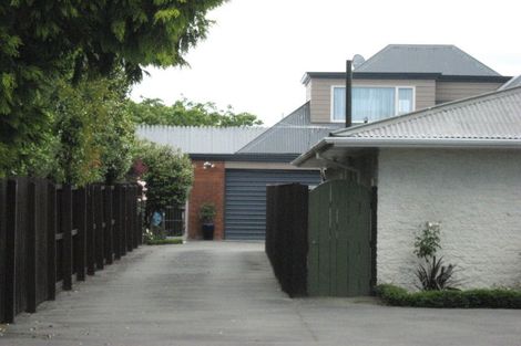 Photo of property in 2/303 Withells Road, Avonhead, Christchurch, 8042