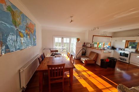 Photo of property in 93 Karori Road, Karori, Wellington, 6012