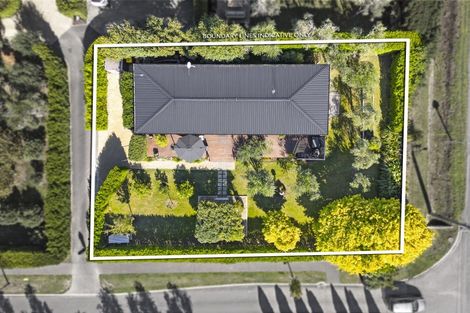 Photo of property in 2 Burgundy Drive, Martinborough, 5711