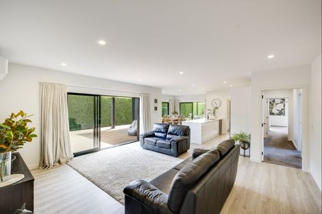 Photo of property in 16 Napier Street, Jervoistown, Napier, 4112