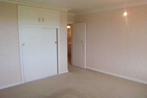 Photo of property in 1/15 Karitane Drive, Cashmere, Christchurch, 8022