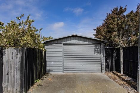 Photo of property in 53 Maces Road, Bromley, Christchurch, 8062