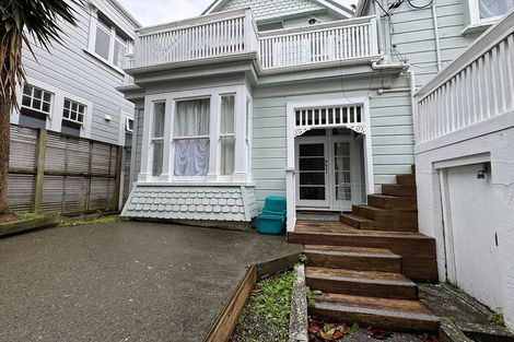 Photo of property in 4 Levy Street, Mount Victoria, Wellington, 6011