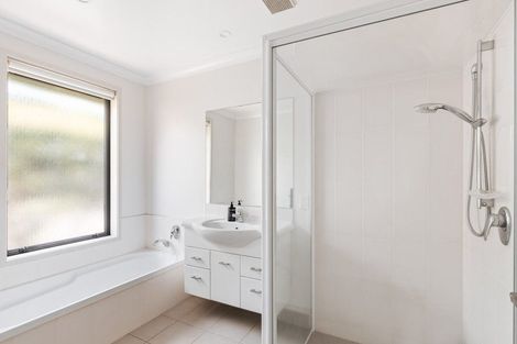 Photo of property in 7 Haden Place, Omokoroa, 3114