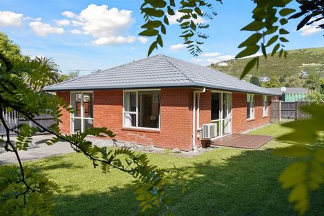 Photo of property in 11 Bishopsworth Street, Hillsborough, Christchurch, 8022