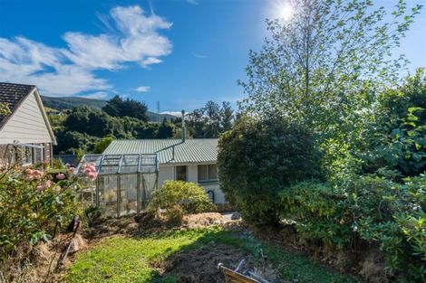 Photo of property in 39 Pioneer Crescent, Helensburgh, Dunedin, 9010