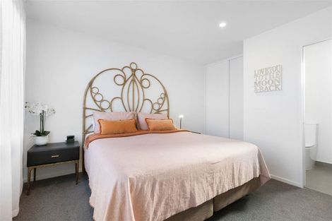 Photo of property in 2/55 Cleveland Street, Edgeware, Christchurch, 8013