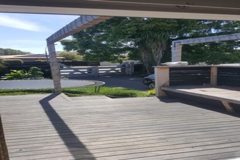 Photo of property in 86 Winters Road, Redwood, Christchurch, 8051