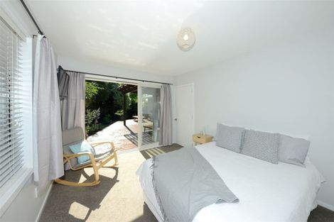 Photo of property in 35 Pinehurst Crescent, Russley, Christchurch, 8042