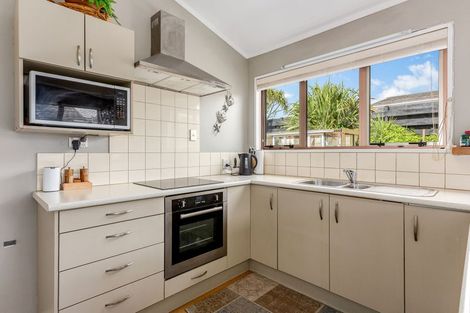 Photo of property in 15 Cassley Crescent, Papakowhai, Porirua, 5024