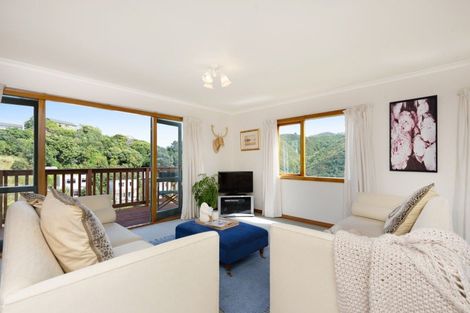 Photo of property in 1 Frobisher Street, Island Bay, Wellington, 6023