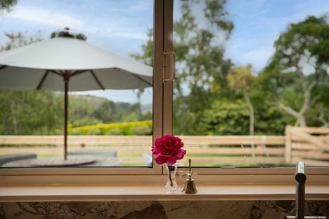 Photo of property in 35 Eucalyptus Way, Nikau Valley, Paraparaumu, 5032