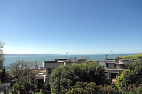 Photo of property in 2/126 Thompson Road, Bluff Hill, Napier, 4110