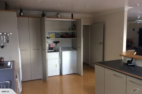 Photo of property in 8a Sutherland Avenue, Mount Maunganui, 3116