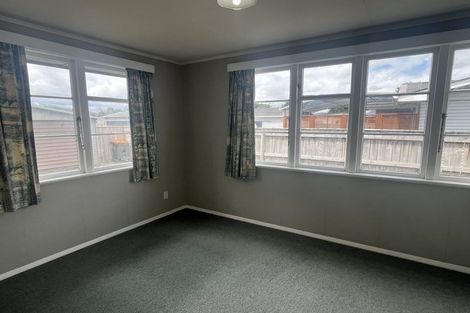 Photo of property in 6 Radnor Place, Highbury, Palmerston North, 4412