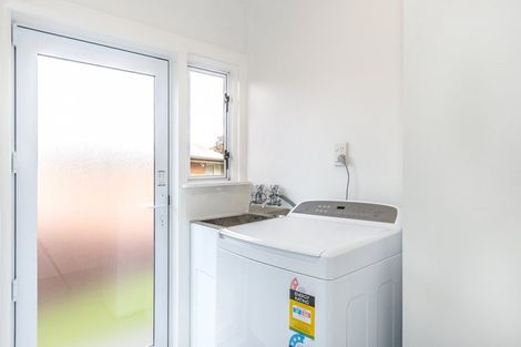 Photo of property in 3/211 Aldwins Road, Phillipstown, Christchurch, 8062