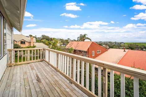 Photo of property in 1/20 Waiau Street, Torbay, Auckland, 0630