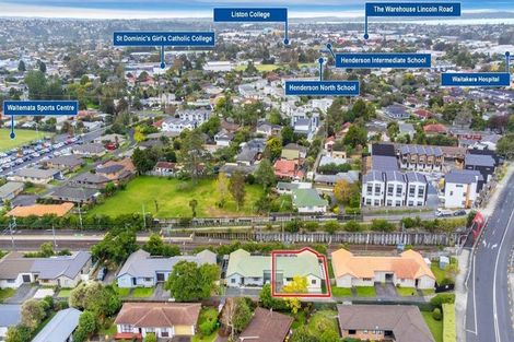 Photo of property in 11c Sturges Road, Henderson, Auckland, 0612