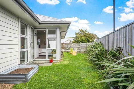 Photo of property in 13 Fairwater Road, Warkworth, 0910