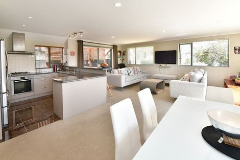 Photo of property in 11 Parkwood Crescent, Gulf Harbour, Whangaparaoa, 0930