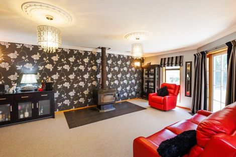 Photo of property in 96 John F Kennedy Drive, Milson, Palmerston North, 4414