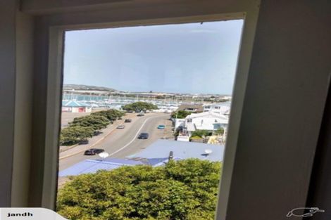 Photo of property in 466 Evans Bay Parade, Hataitai, Wellington, 6021