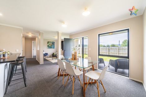 Photo of property in 24a Wainuiomata Road, Wainuiomata, Lower Hutt, 5014