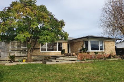 Photo of property in 17 Warriston Avenue, Waiuku, 2123