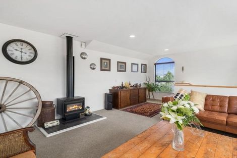 Photo of property in 2/16 Aubrey Crescent, Rainbow Point, Taupo, 3330