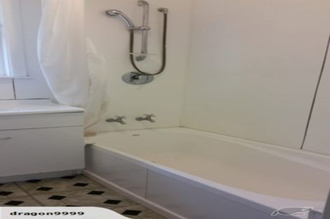 Photo of property in 72 Chester Road, Tawa, Wellington, 5028