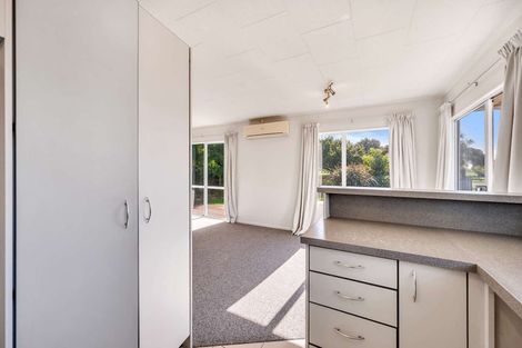 Photo of property in 552 Kennedy Road, Greenmeadows, Napier, 4112