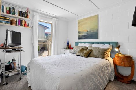 Photo of property in 280a Motutara Road, Muriwai, Waimauku, 0881